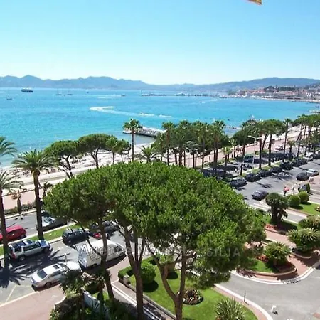 Cannes Les Cerisiers Le Cannet